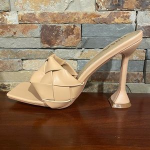 New Womens Nude color unique slip on pumps